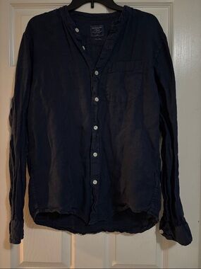 Abercrombie & Fitch Navy Blue Long-Sleeve Button Shirt